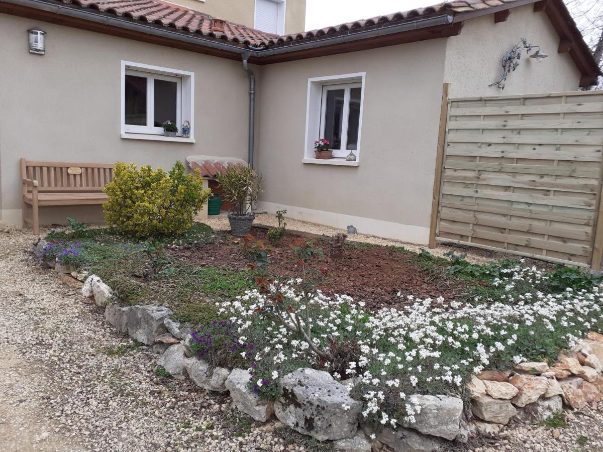 Repos Chez Margot Bed & Breakfast Fajoles Exterior foto