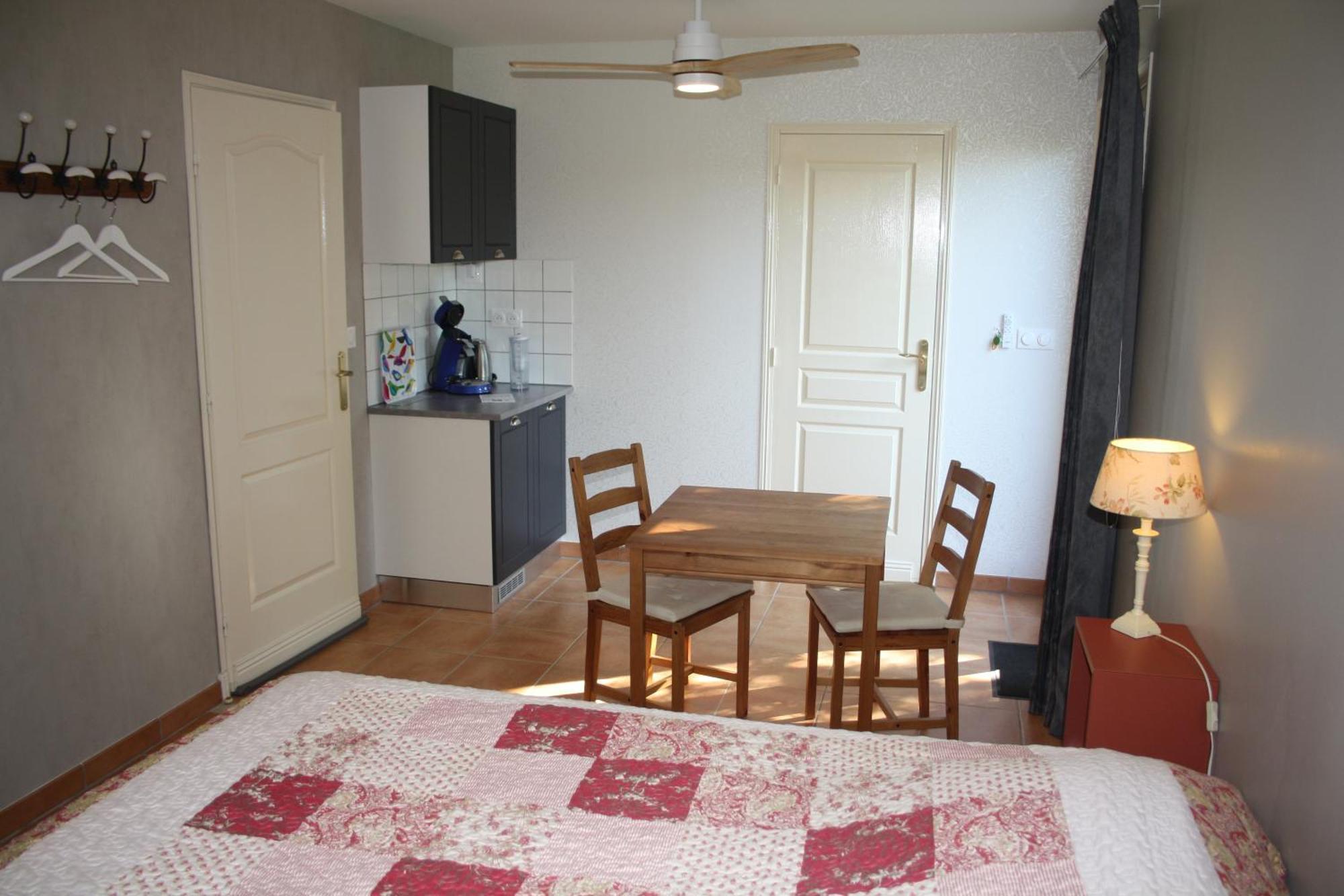 Repos Chez Margot Bed & Breakfast Fajoles Exterior foto